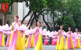 [ẢNH] Đặc sắc Lễ hội đường phố chào mừng 10 năm Thủ đô Hà Nội mở rộng địa giới hành chính